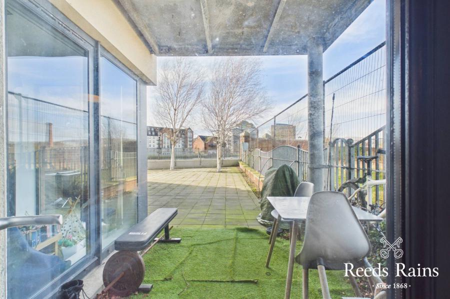 Apartment 1 Mossvale House, 27 Short Strand