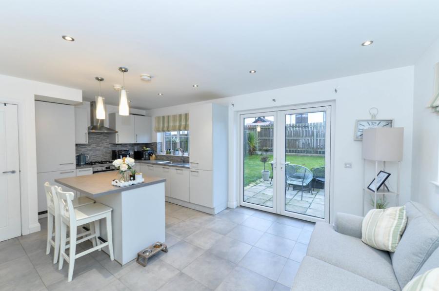 18 Coopers Mill Green