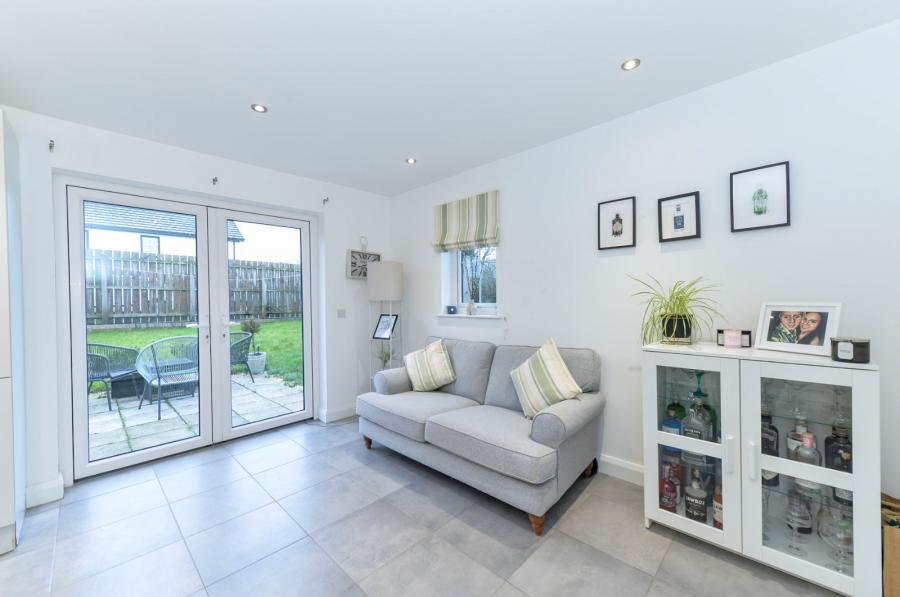 18 Coopers Mill Green