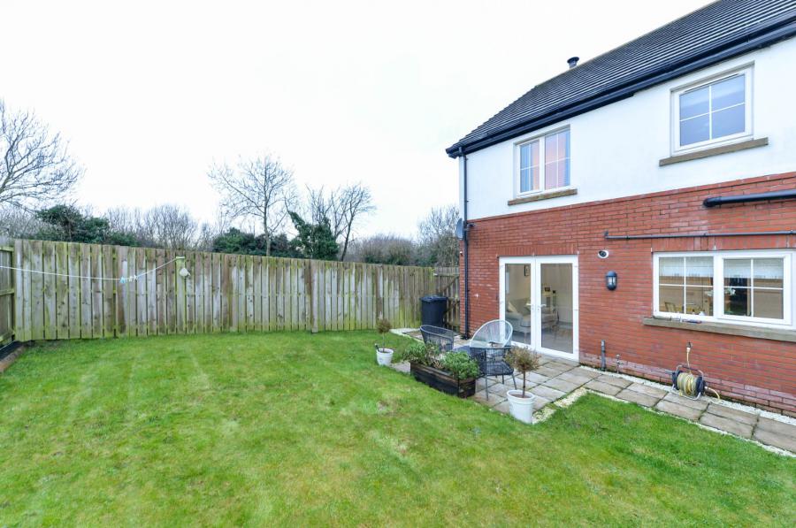 18 Coopers Mill Green