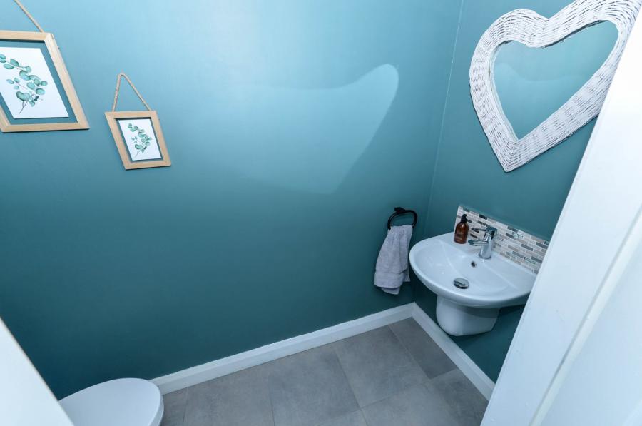 18 Coopers Mill Green