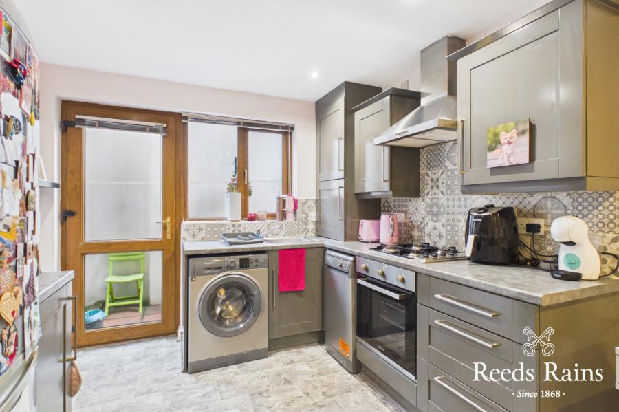 Flat 3 Millview Court, 351 Beersbridge Road