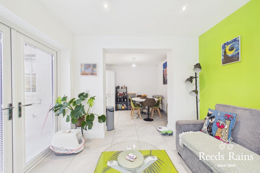 5 Millmount Village Gardens