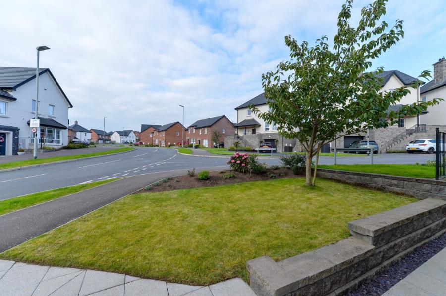 7 Millmount Village Drive