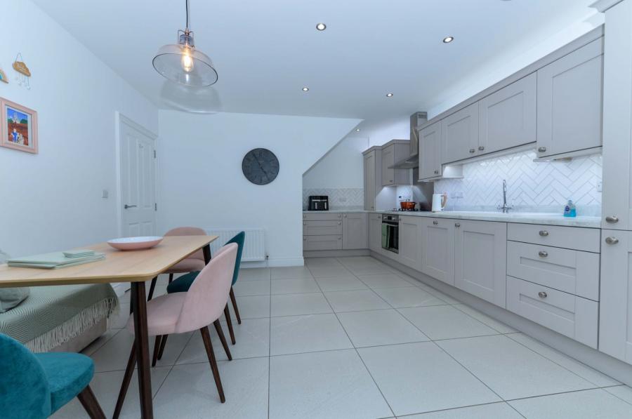 7 Millmount Village Drive