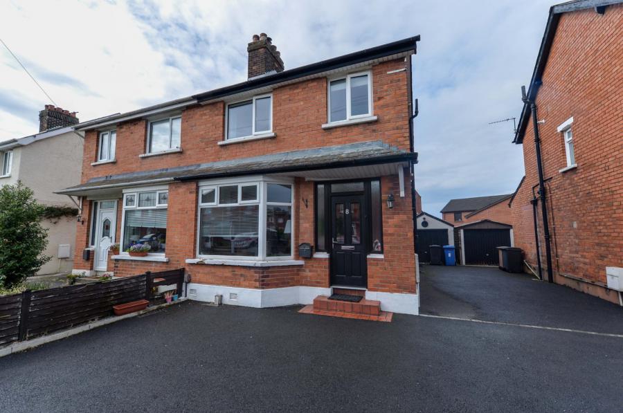 8 Mount Merrion Gardens, Rosetta, Belfast, BT6 0FW