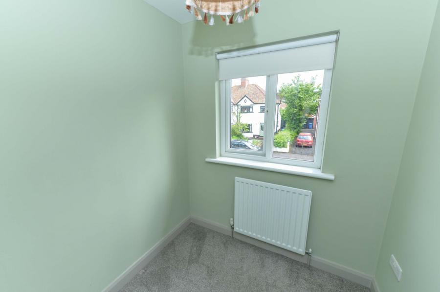 8 Mount Merrion Gardens