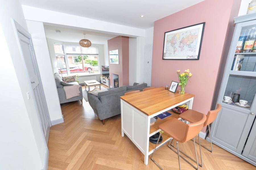 8 Mount Merrion Gardens