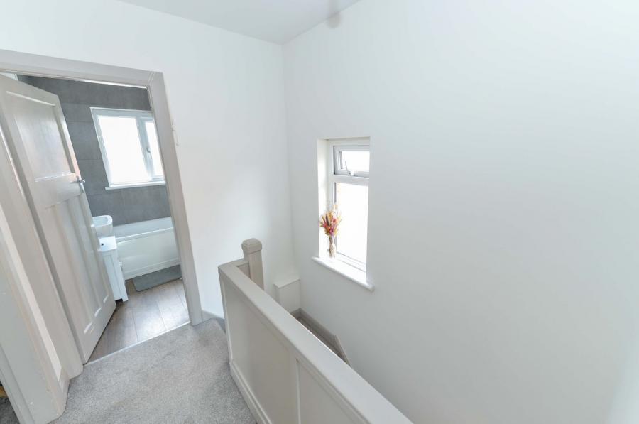 8 Mount Merrion Gardens