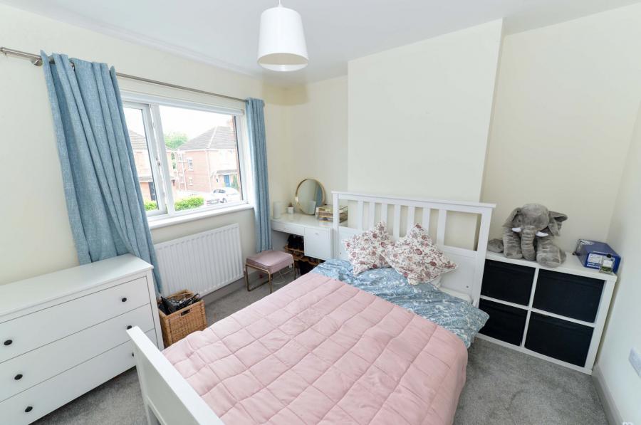 8 Mount Merrion Gardens