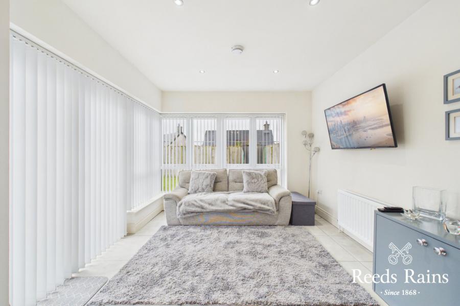 3 Millmount Village Close