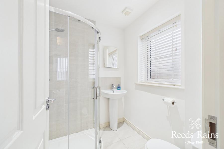 3 Millmount Village Close