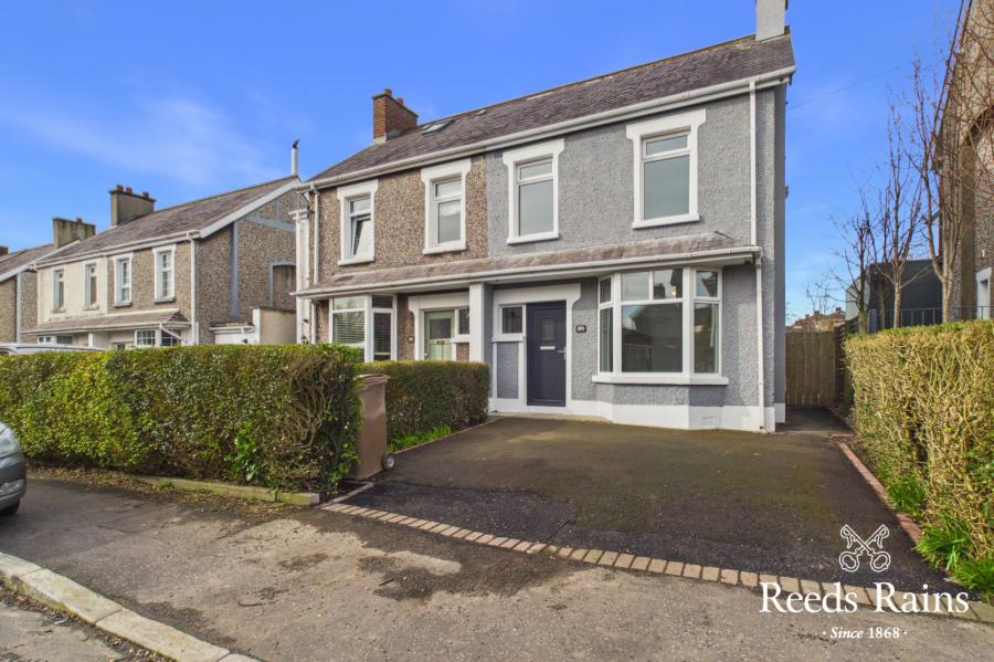13 Sandhill Parade, Belfast, County Antrim, BT5 6FG