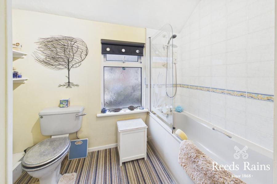 31C, Wandsworth Road