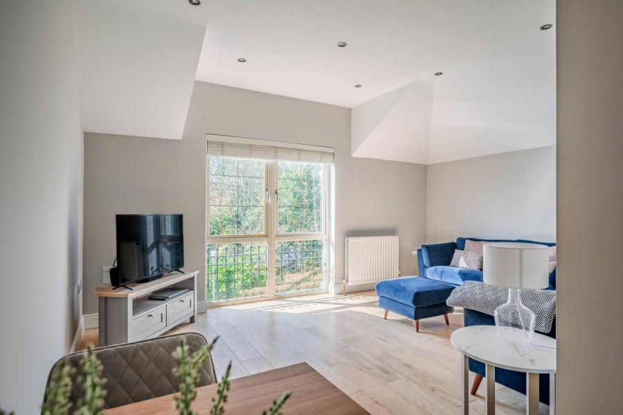 Apartment 6, 14 Burghley Mews