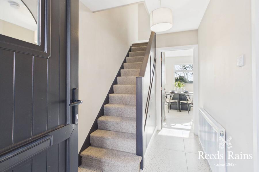 2 Bloomfield Park West