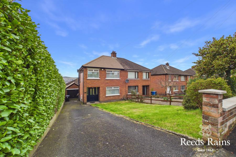 8 Delamont Park, Belfast, County Antrim, BT6 9RJ