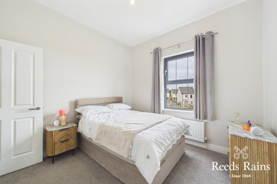 11 Little Enler Green