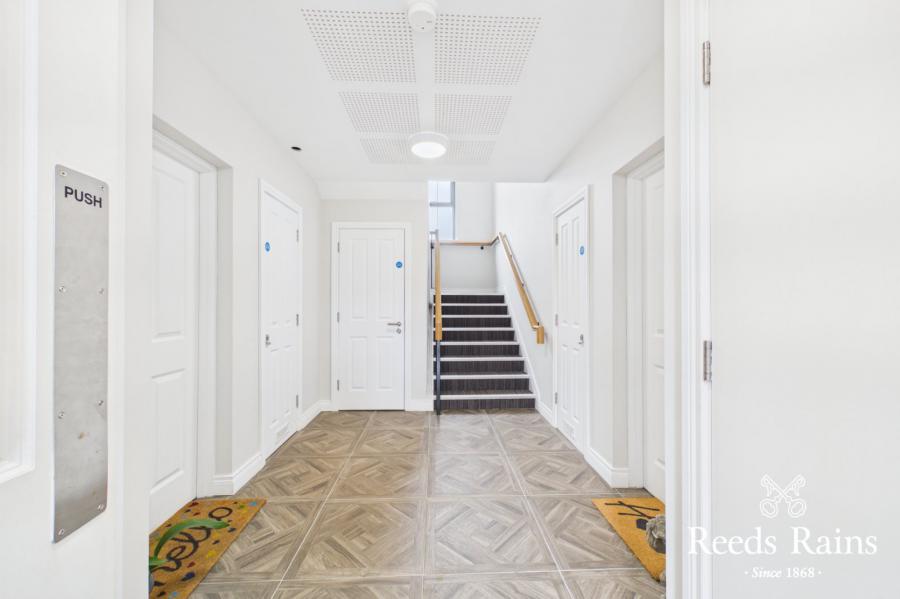 11 Little Enler Green