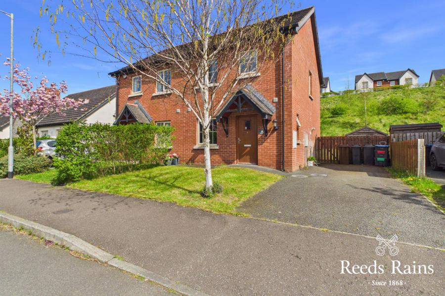 74 Coopers Mill Avenue, Dundonald, Belfast, BT16 1WU
