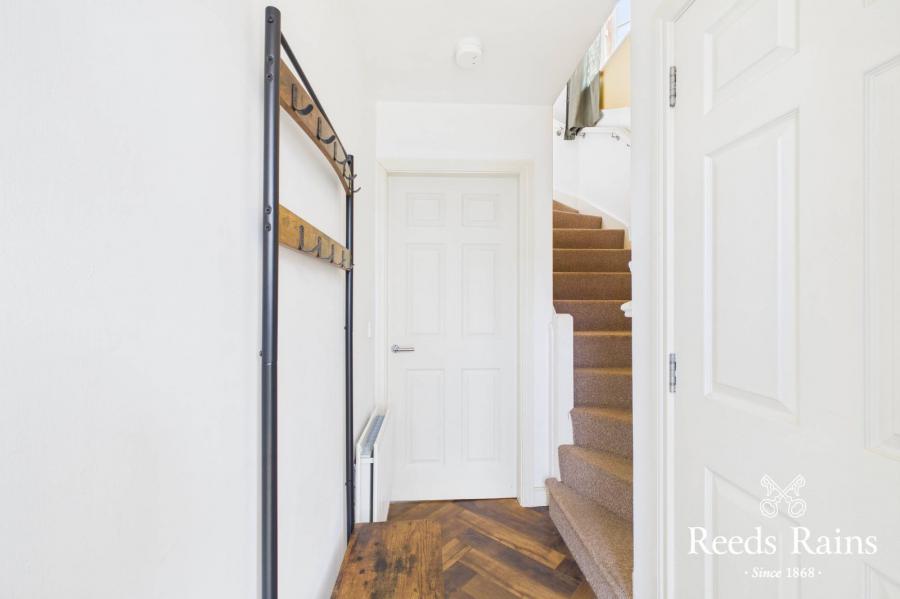 74 Coopers Mill Avenue