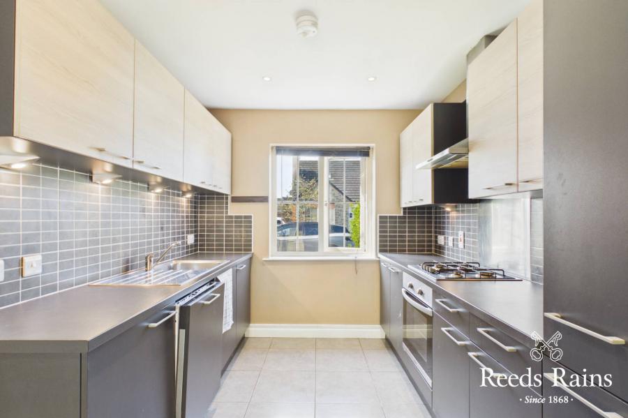 74 Coopers Mill Avenue