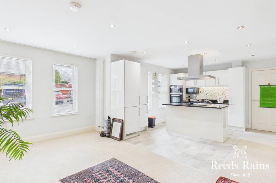 Apartment 17 Sandown Manor, 84A Sandown Road