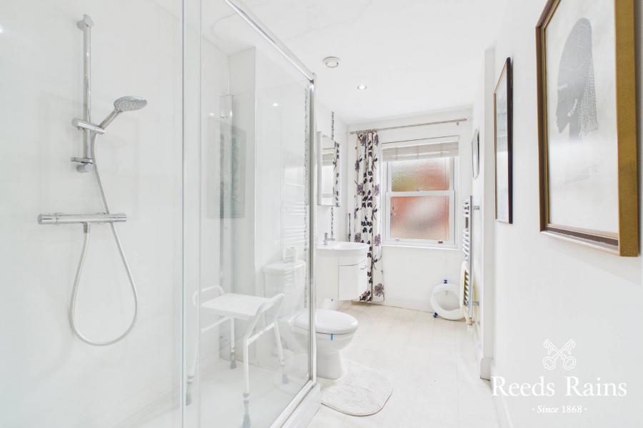 Apartment 17 Sandown Manor, 84A Sandown Road