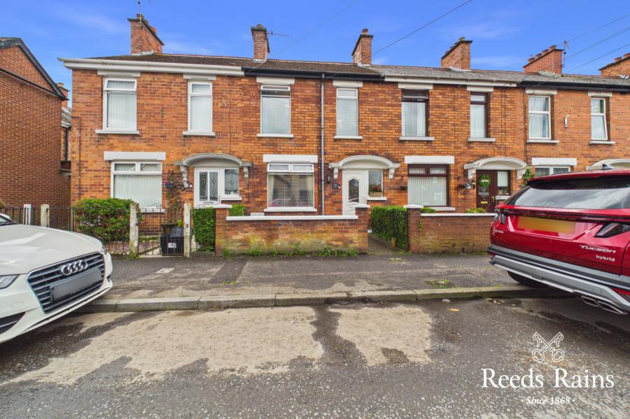 70 Larkfield Road