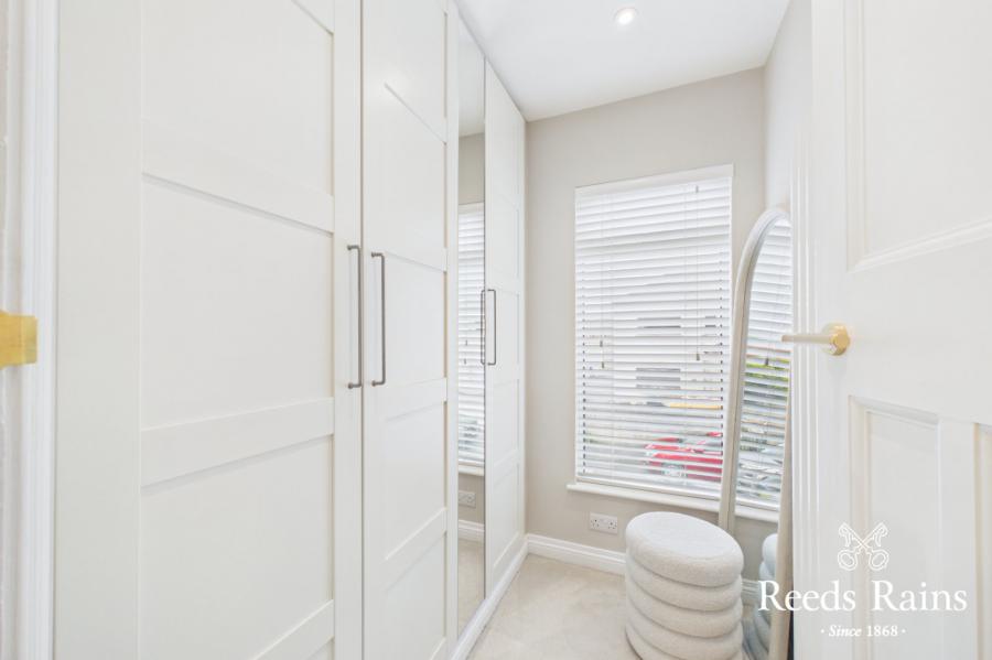 70 Larkfield Road