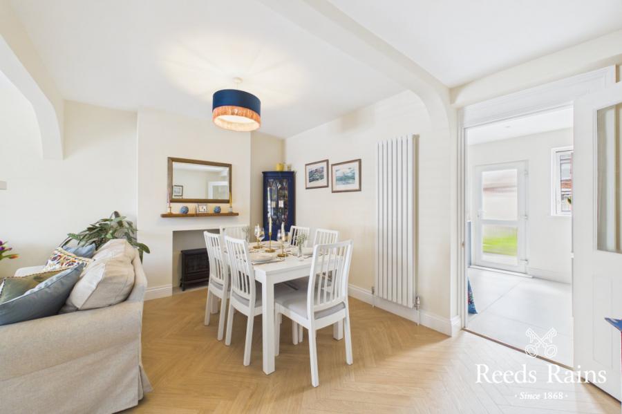 70 Larkfield Road