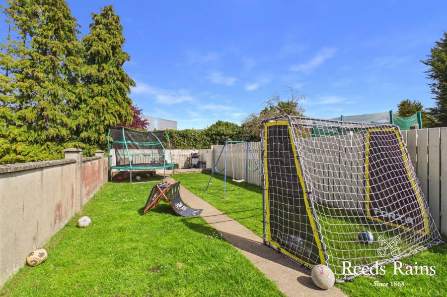 47 Clonduff Drive