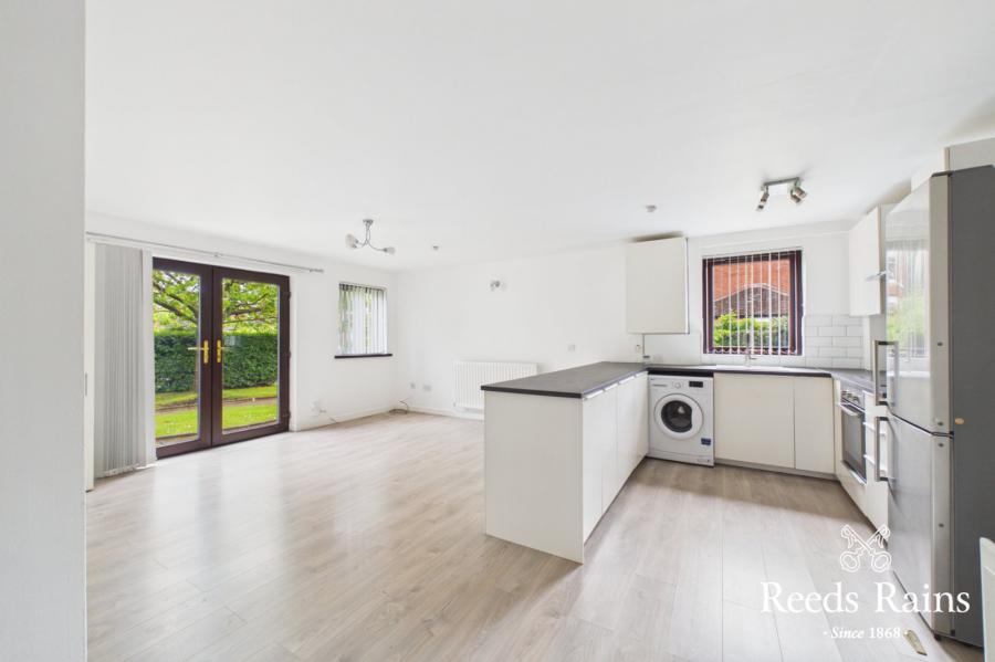 Apartment 1 The Hollies, 109 North Road