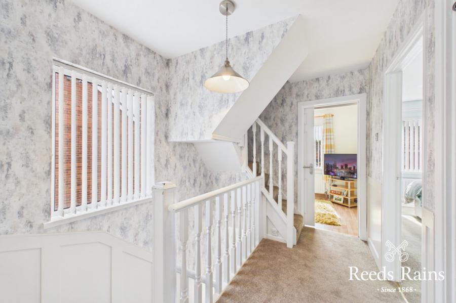 32 Orangefield Drive