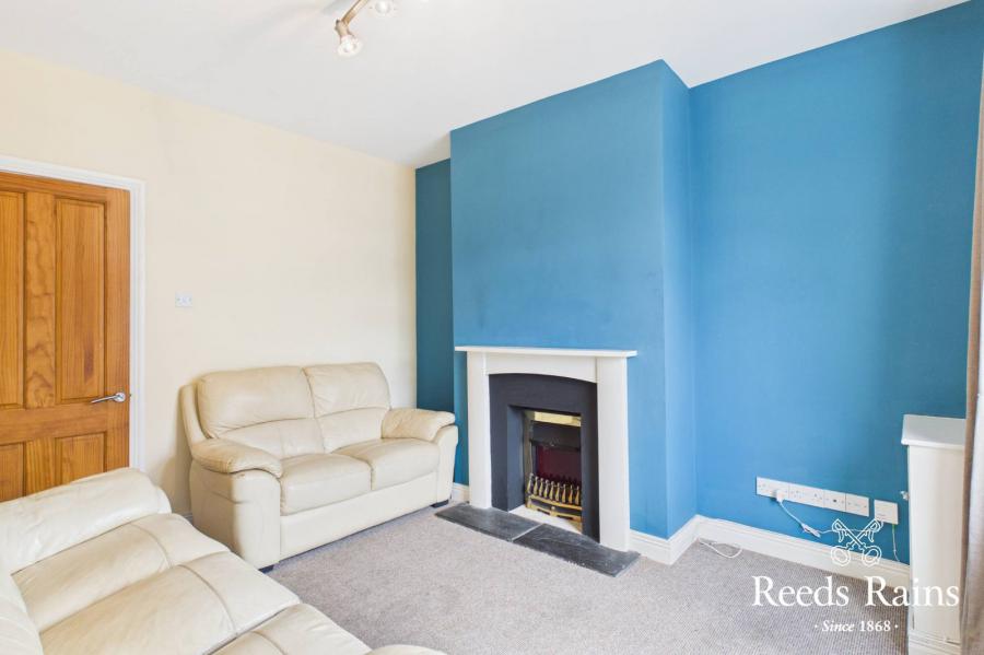 35 Dunraven Crescent