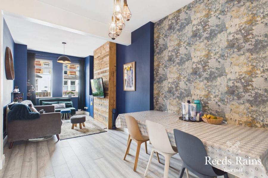 3 Portallo Street