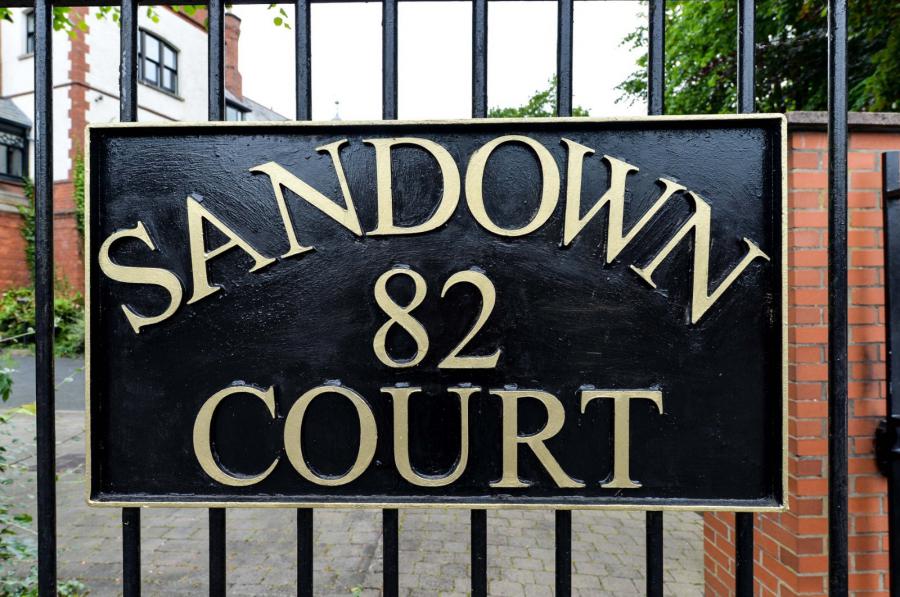 Apartment 17 Sandown Court, 82 Sandown Road