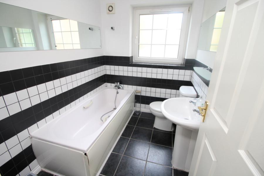 14B The Courtyard, Orby Green