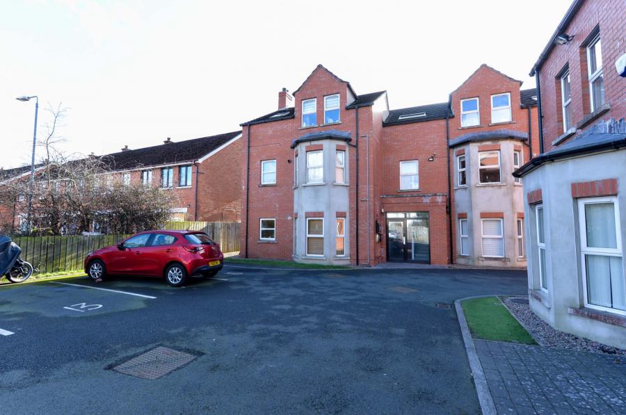 35 Victoria Road