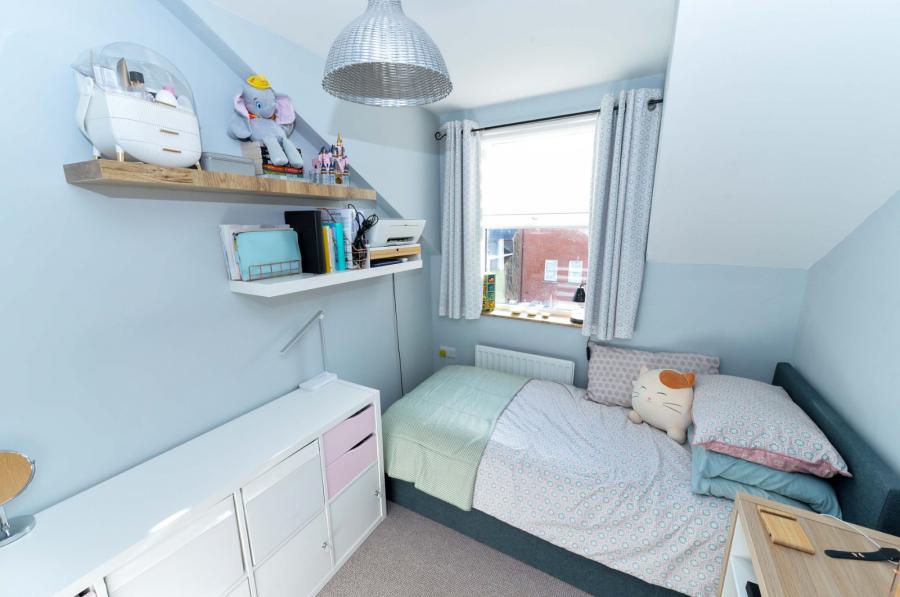 Apartment 6, 35 Victoria Road