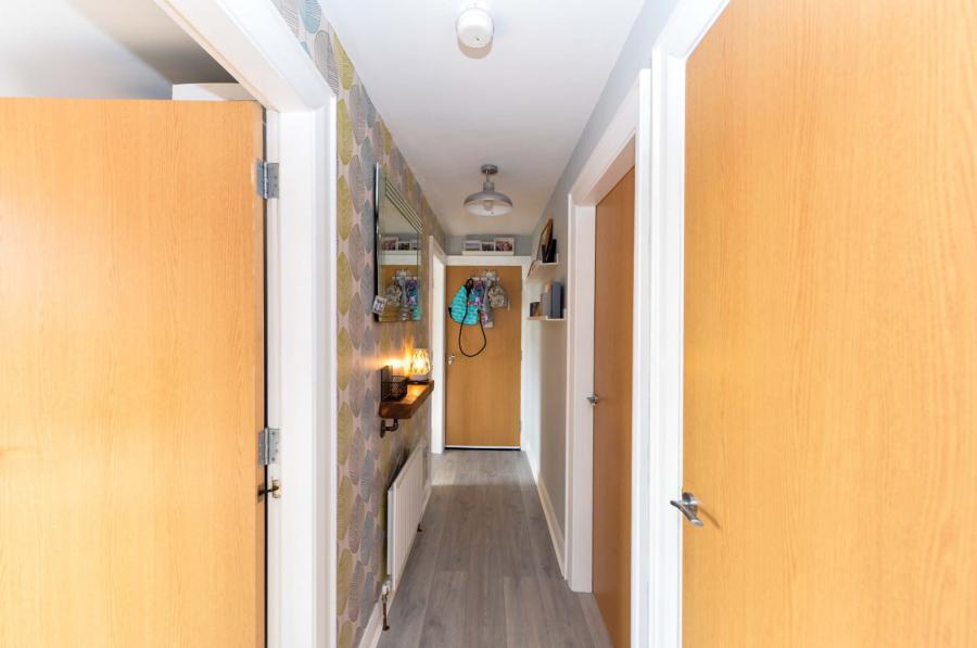 Apartment 6, 35 Victoria Road
