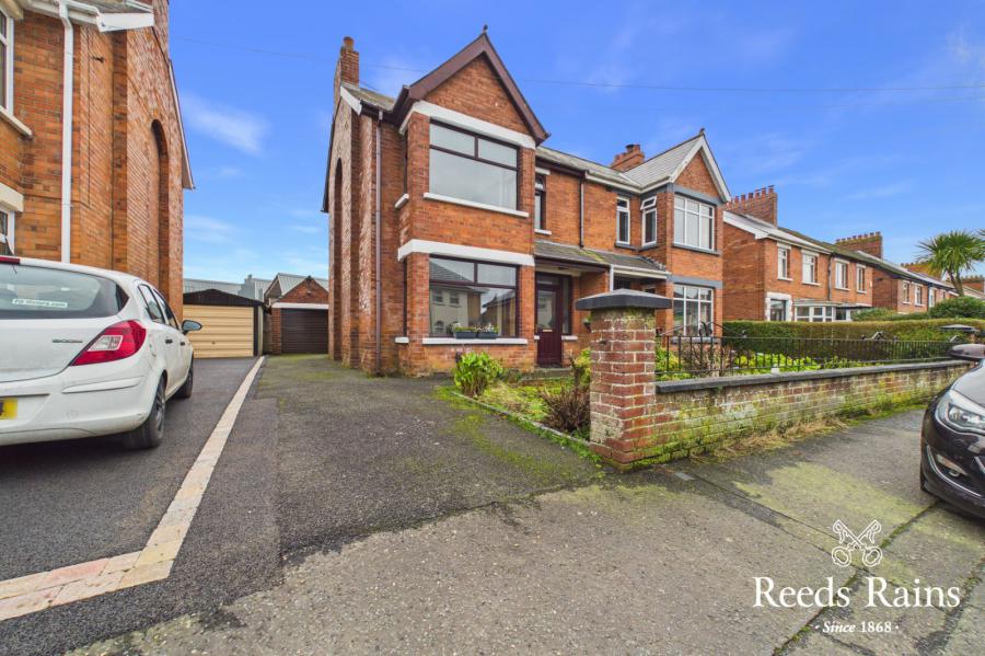 94 Orangefield Crescent, Castlereagh, Belfast, BT6 9GJ