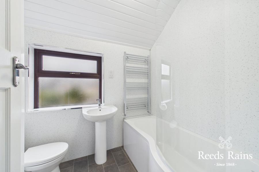 94 Orangefield Crescent