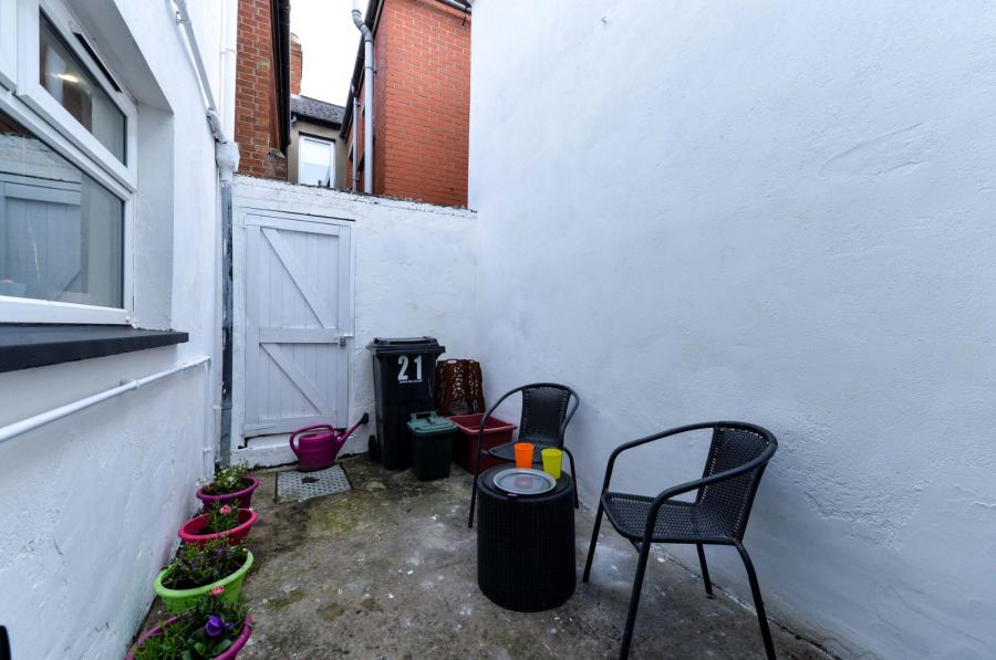 21 Beechwood Street
