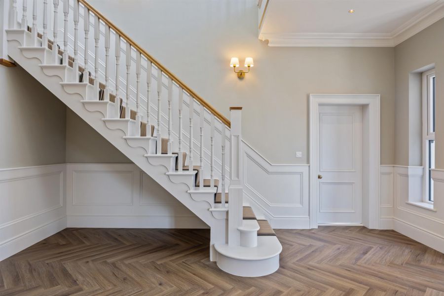 Lisnarede House, 170C Warren Road