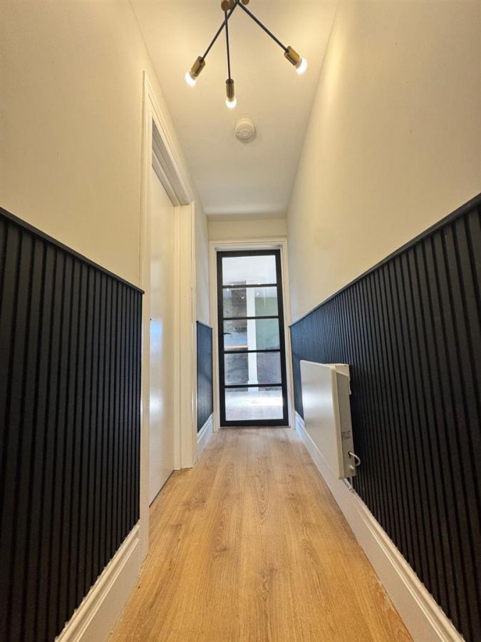 Flat 1, 49 High Street