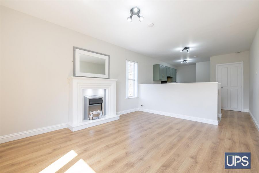 Flat 3 49 High Street,donaghadee, BT21 0AQ