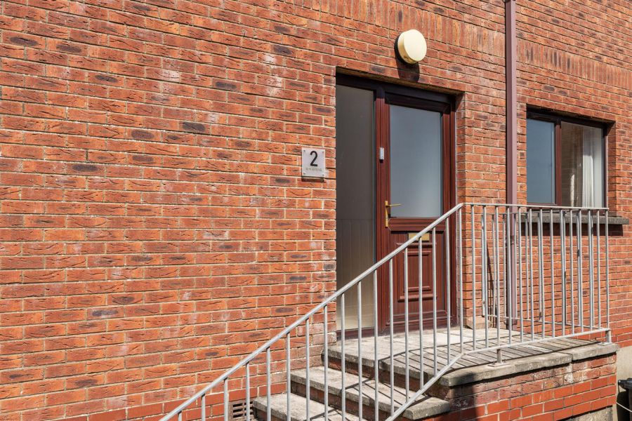 Flat 2 Rockdene, 6 Springvale Road