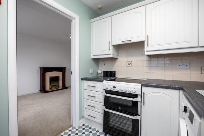 Apt 15 Mount Royal