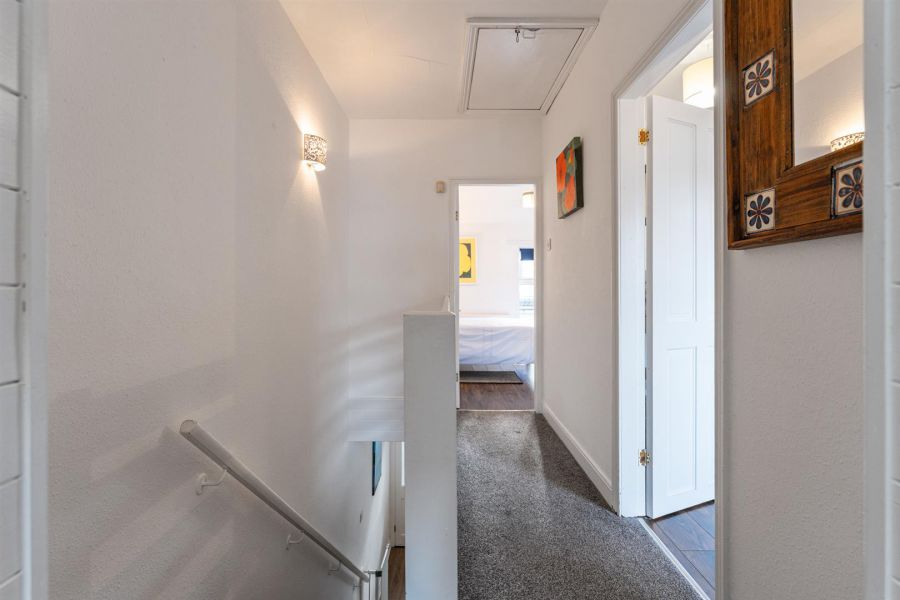 Sea Glass Cottage, 14 William Street